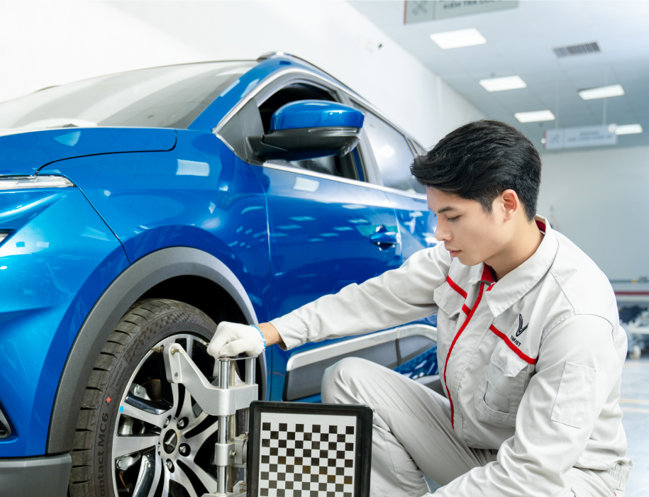 Bảo hành phụ tùng Thay thế chính hãng